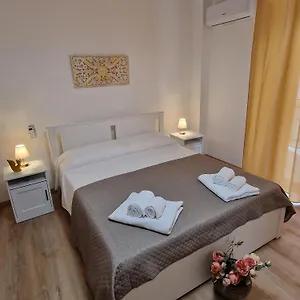 Pomelia House , Palerme Italie